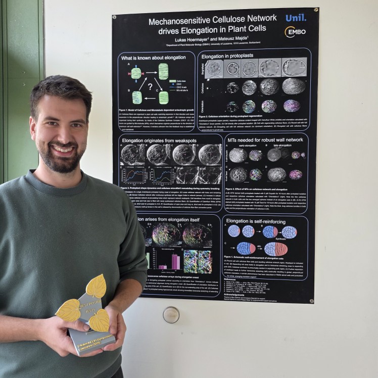 Lukas Hoermayer receives the best poster&nbsp;award!